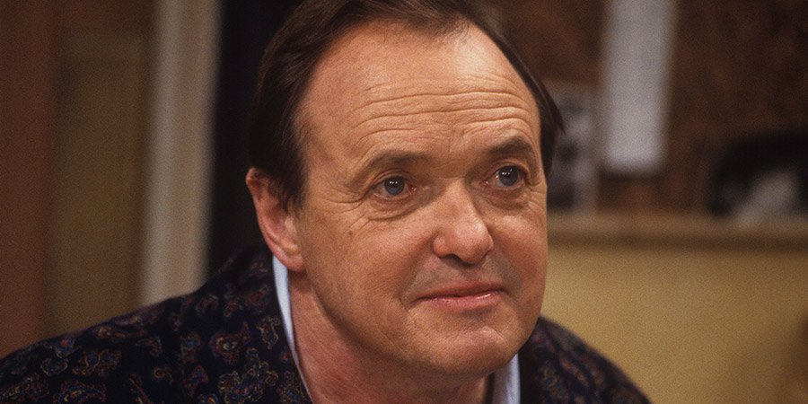 Happy birthday to actor James Bolam, who turns 82 today. Seen here in 1990s sitcom Second Thoughts. 