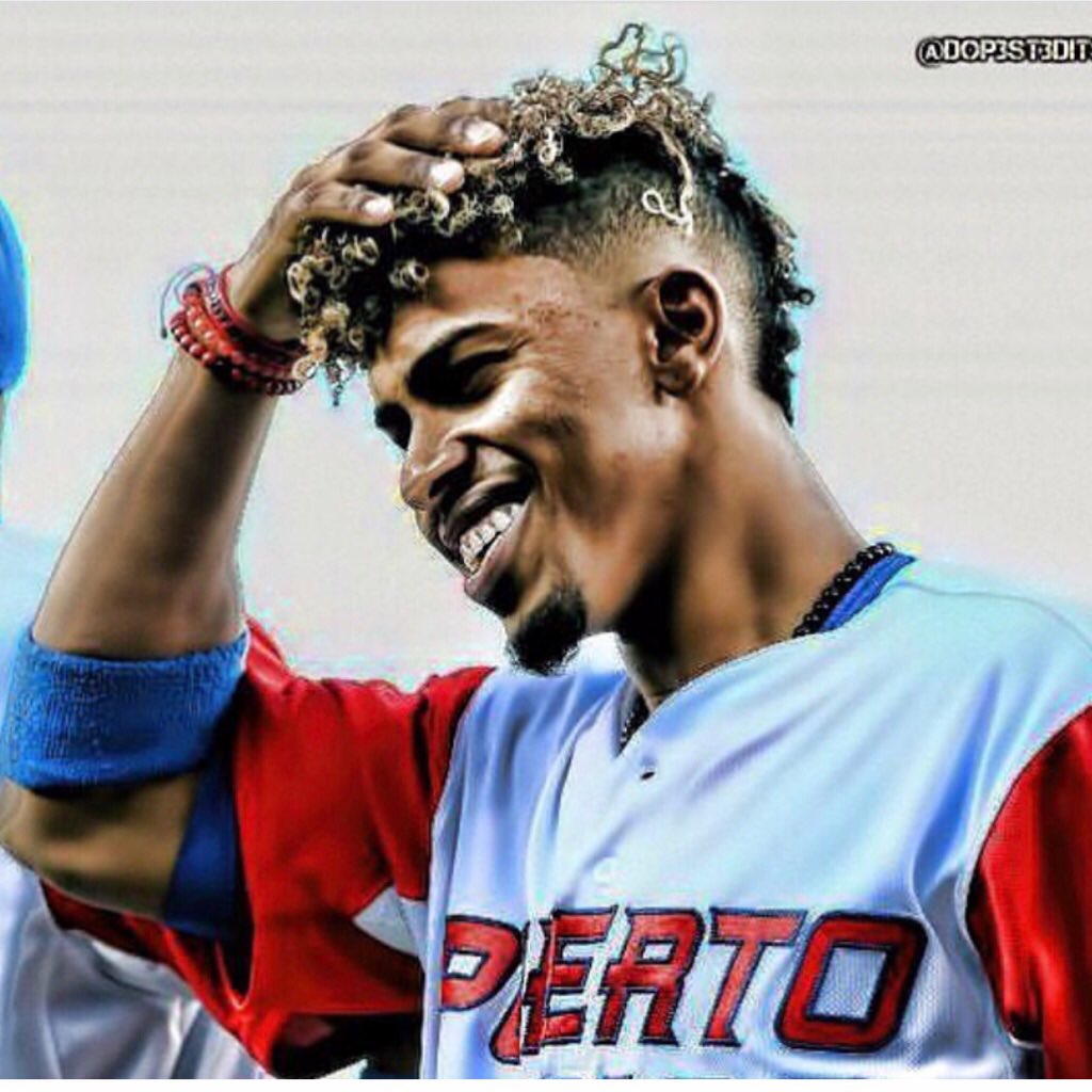Lindor12BC's tweet photo. Como extraño a mi Isla, y al Team Puerto Rico #MomeriasInolvidables #GraciasPuertoRico https://t.co/st4610MwYU