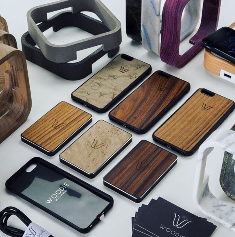 themacstop's tweet photo. Woodie Milano This company knows how to bring style &amp; elegance to technology.  Click to shop https://t.co/JDzSxvSnyF https://t.co/jMawtYzPTO