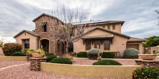 azbrkco's tweet photo. Here are some more homes with solar in the West Valley. #Goodyear #Surprise #LitchfieldPark #Avondale
https://t.co/NQAgKn0DV4 https://t.co/oG2IdZN75v