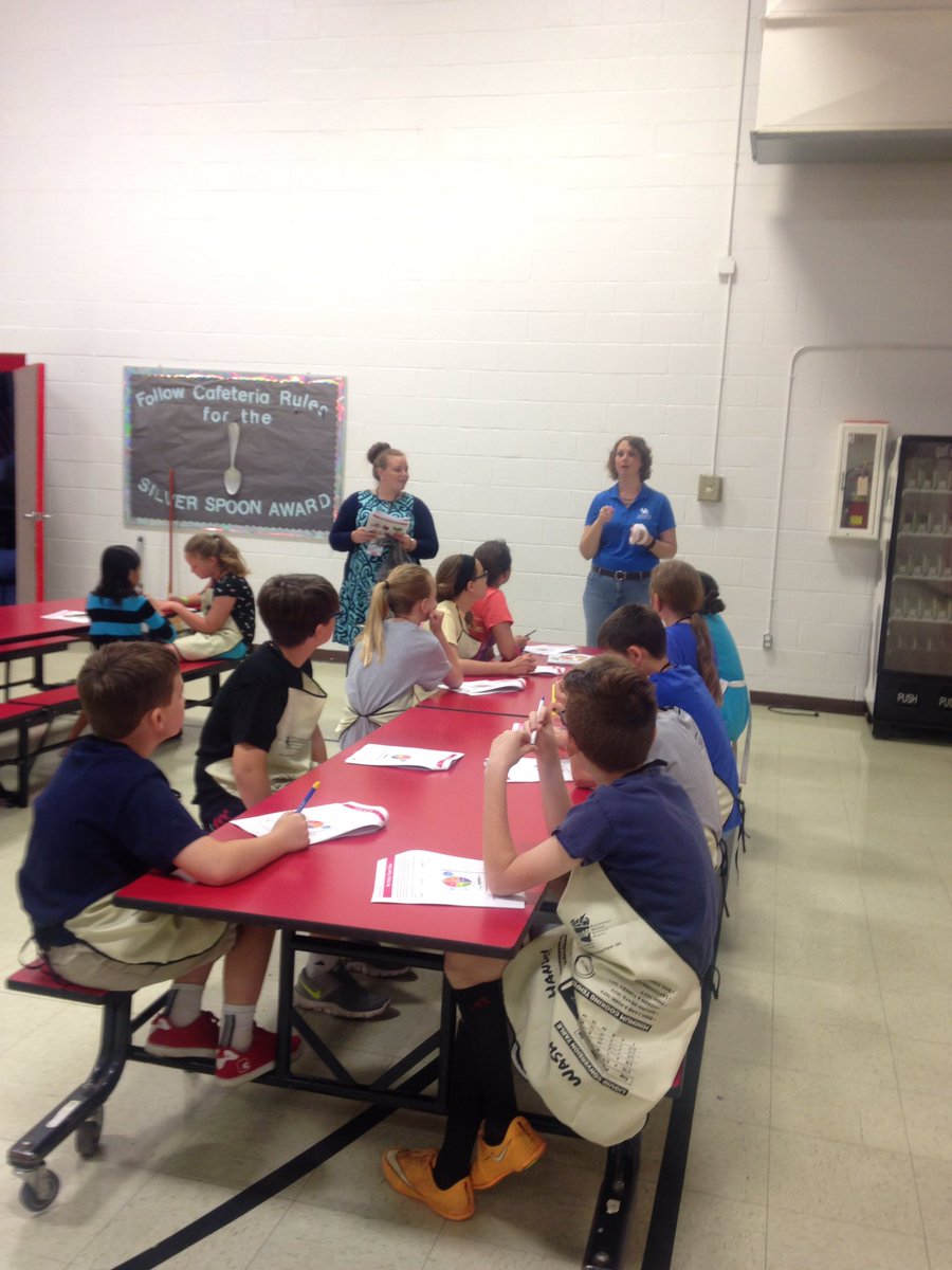 RP_Leadership's tweet photo. We hosted our parents at cooking camp today! Lasagna, strawberry salad and banana pudding made by our students! #JrChefs @RichPondElement https://t.co/JINrz3SUJh