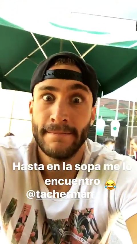 leonyvaleria1's tweet photo. Que hasta en la sopa se lo encuentra jajaja @MarkTacher @RobertoRomanoMX par de guapos ❤ https://t.co/dlFBhAYnnO