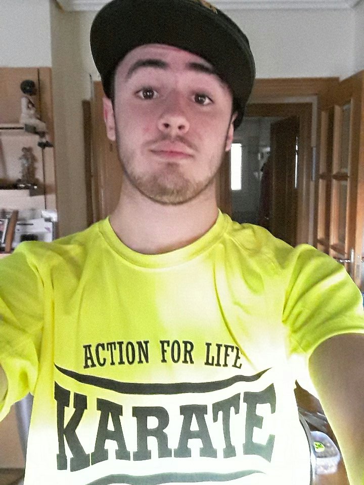 inakigiron's tweet photo. I love my new t-shirt!! #Shōtōkan
#松濤館流 #ActionForLife https://t.co/8dpnFw96HH