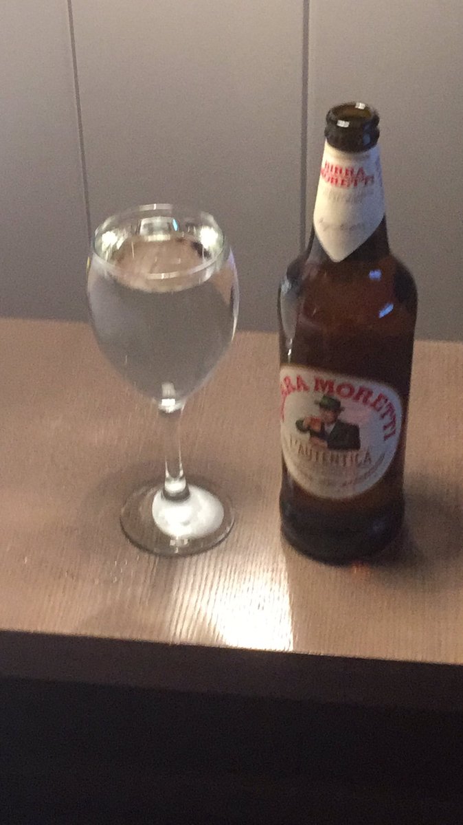 colmac71's tweet photo. Birthday drinkies time 🍺🍸 https://t.co/4xpKdABPXs