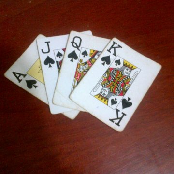 mesicjose's tweet photo. #MaskOffMarshmellormx Jugando poker #marshmello #cristiano #cr7selfie @Cristiano voy ganando @marshmellomusic https://t.co/1Ydgu4kFzk