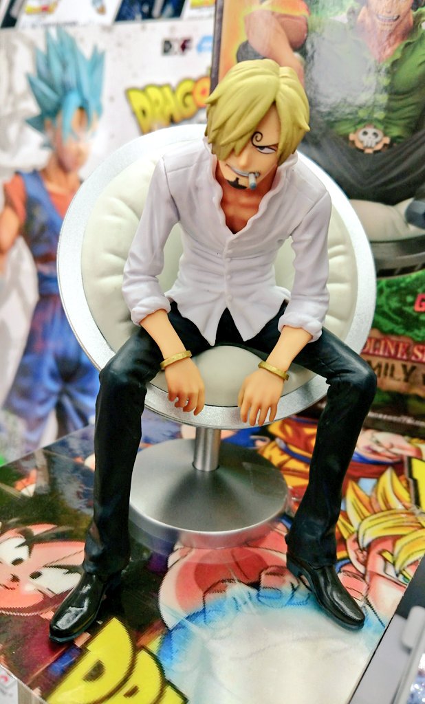 マンガ倉庫日向店アミューズ ワンピース Dxf The Grandeline Series Vinsmoke Family Vol 1 全2種入荷しましたー サンジとヨンジの兄弟フィギュア登場 ワンピース Onepiece サンジ ヨンジ ヴィンスモーク ヴィンスモークファミリー アニメ