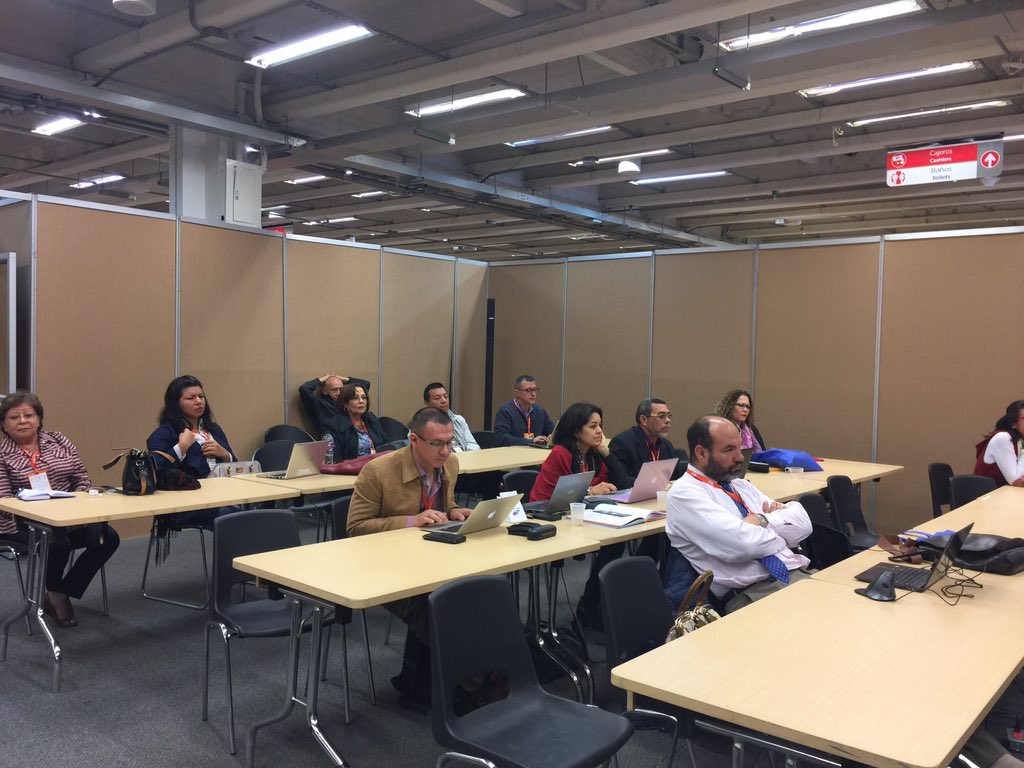 Azucar1972's tweet photo. "Propuesta de formación docente en #DiseñoCurricularInclusivo desde @CIERNorte 2016 por @Azucar1972 @alixpt @Marocadiaz en #VirtualEduca2017 https://t.co/bagfrfMav6
