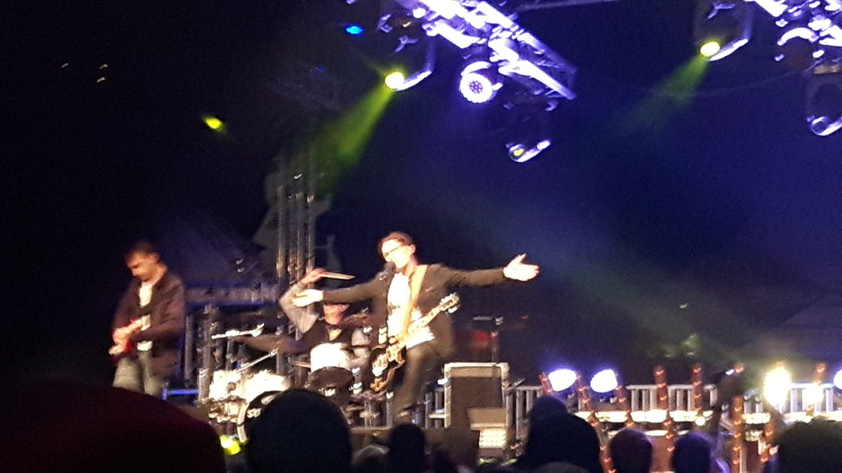 iPrincezZ_'s tweet photo. @Staubkind_Music #HammerSummer https://t.co/JIx4zrCuo6