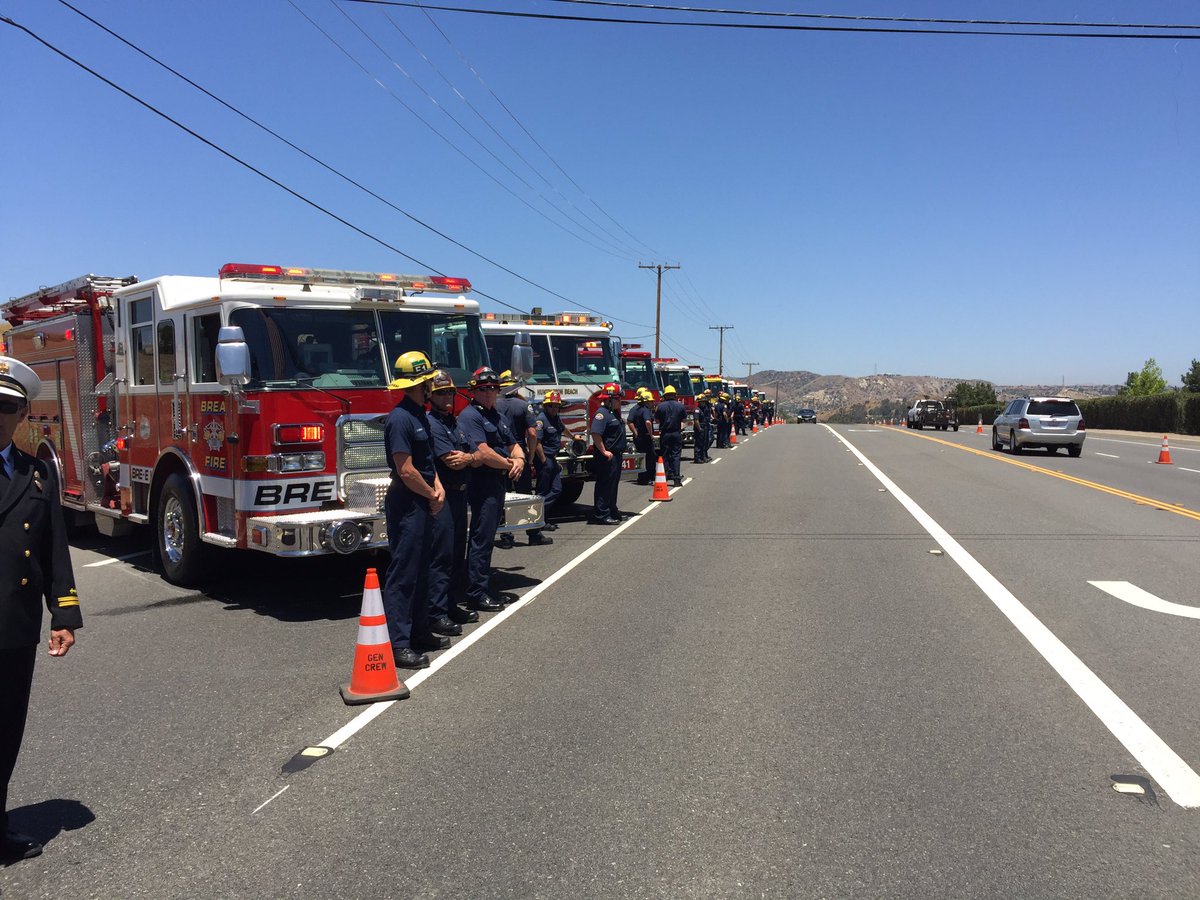 OCFireAuthority's tweet photo. Orange - Firefighters from all across OC arrive to pay respects to LA City Firefighter Wong being laid to rest today at Holy Sepulcher Cem. https://t.co/AQEXBBwUK4
