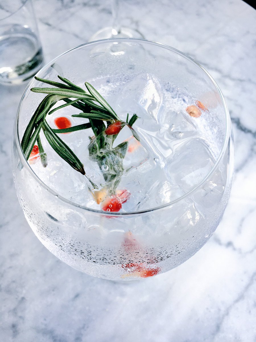 london_journo's tweet photo. Friday night G&amp;T @ElSegundoUK 👌 https://t.co/vEzJdihC0b