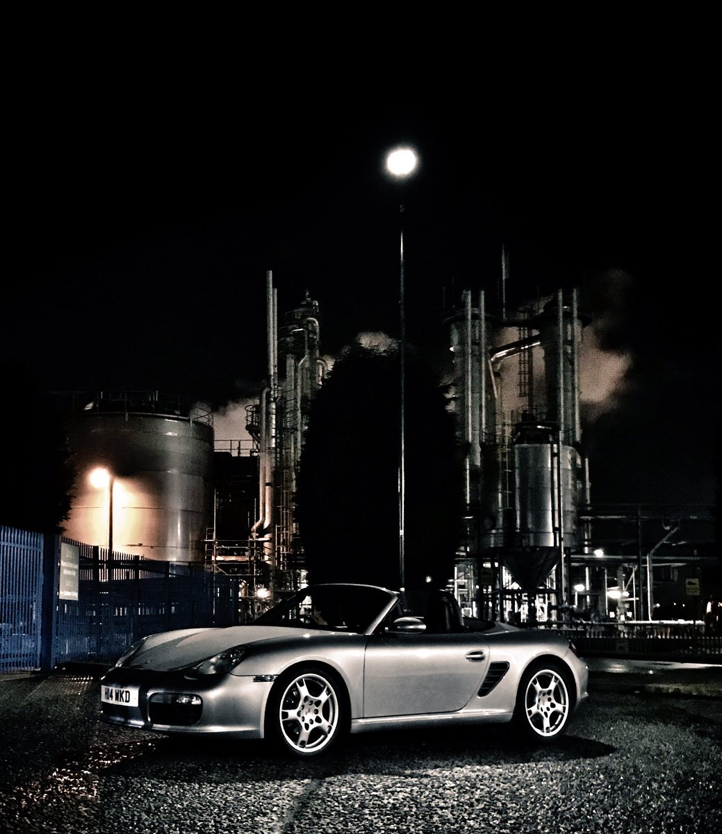 The_Marques_Man's tweet photo. Looking forward to @Boosted_NW meet tomorrow night!  Should be a complete contrast to the sub zero temp and dark night we had last time. https://t.co/kBWwEbUvbV