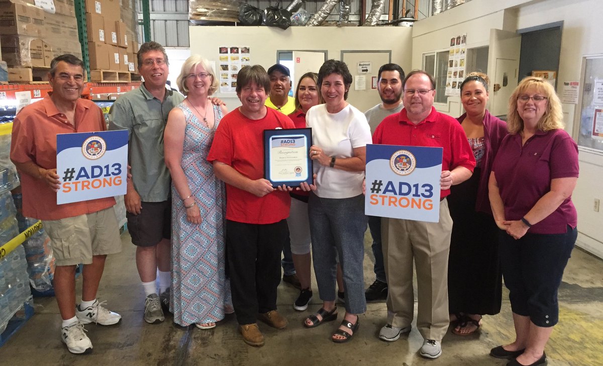 SenSusanEggman's tweet photo. With #AD13Strong honoree for June, Stockton's David VanGaasbeck, who volunteers 4 days a week at Emergency Food Bank. Thanks, David! https://t.co/W7V6U8fQlP