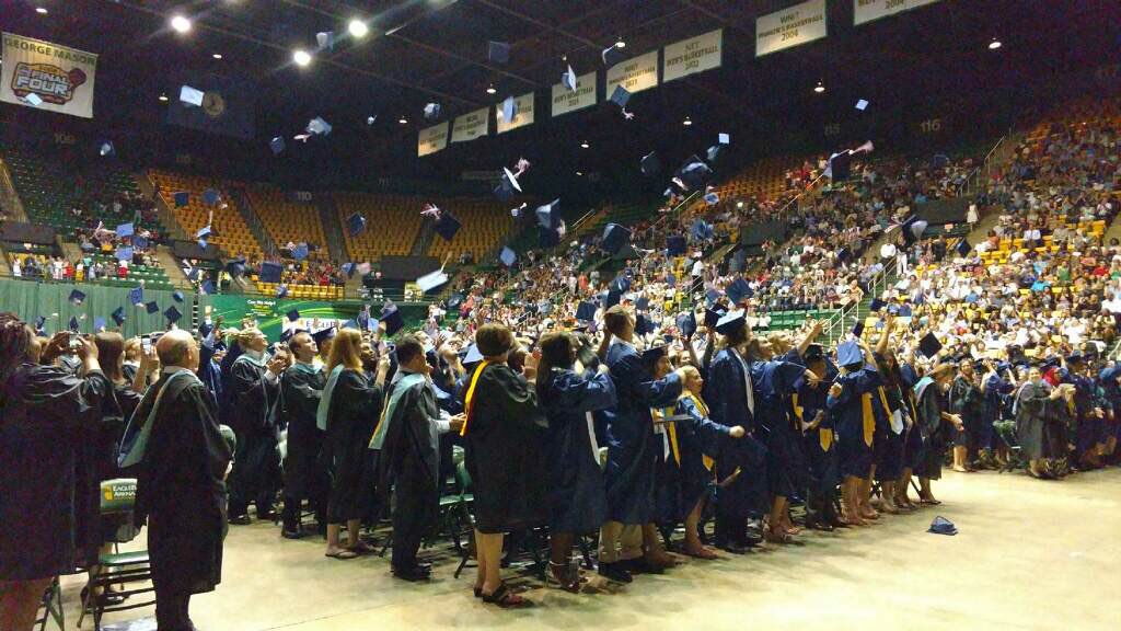 EdisonHS_sports's tweet photo. It's official!
Congrats class of 2017!!!!!! #oneEdison https://t.co/CJhrYMz5Ds