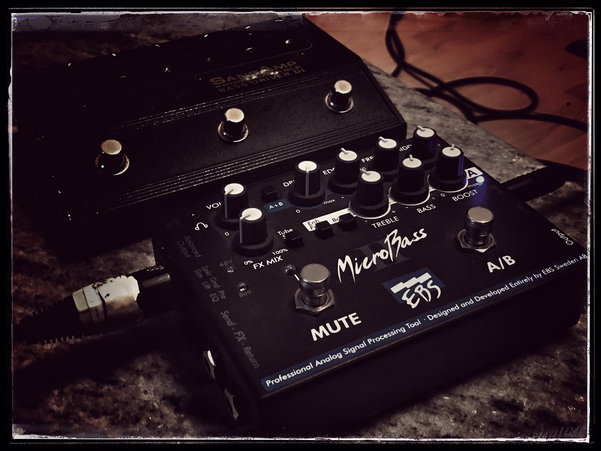 CeVauBass's tweet photo. https://t.co/GrU4Q13h3h
#bass #recording for @GWBBand in #eschen @ebssweden #microbass https://t.co/xiWYtrmkOS