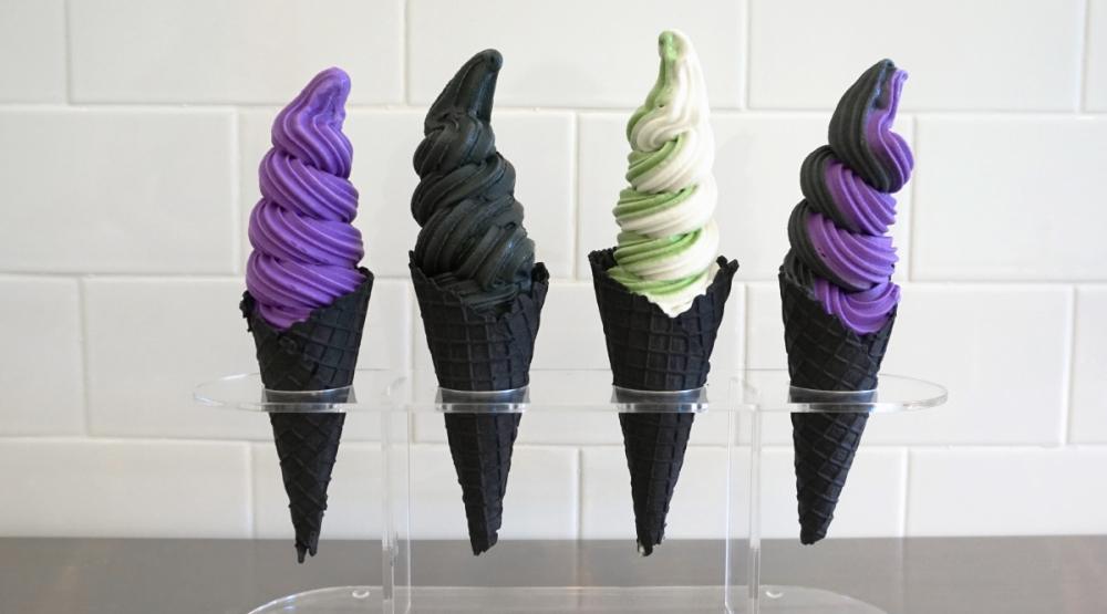 88_agency's tweet photo. Our PR Director launched the coolest and most delicious ice cream side hustle ever! You have to try iHalo Krunch:  https://t.co/N7UiEI7vQc https://t.co/3A3fx5p2Li