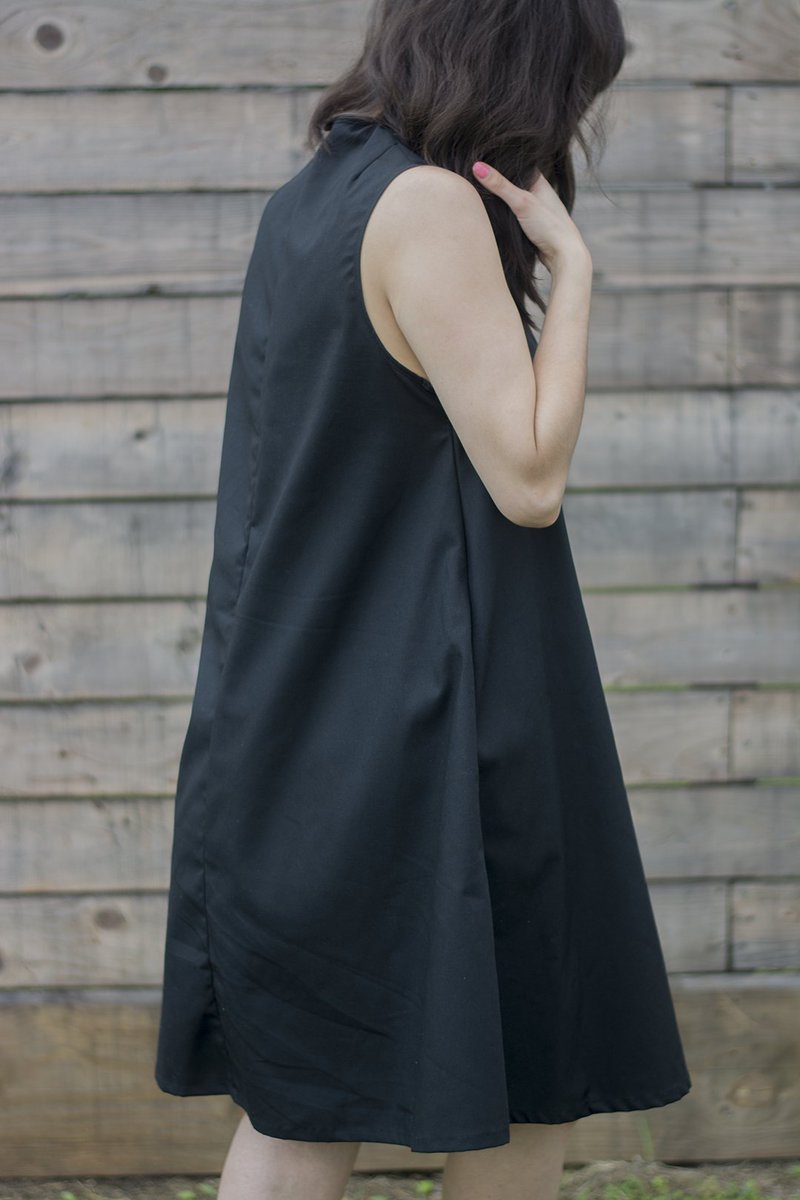 86and90's tweet photo. Summer is near. Let those arms breathe. The Daria Dress. 
#littleblackdress #blackdress #fashion #86and90 
https://t.co/UfQkrqkj4n https://t.co/cK9zKDCrGR