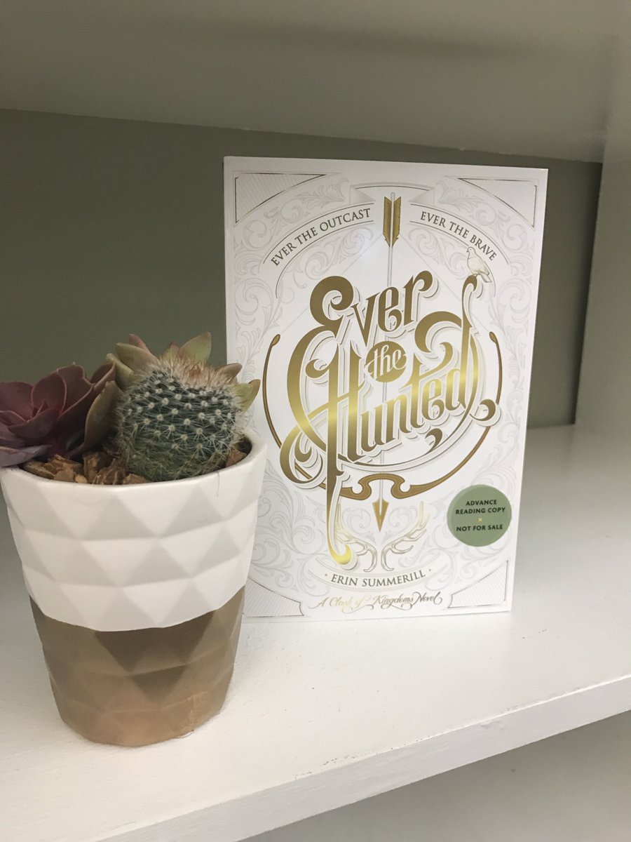 Teenreads's tweet photo. We have another great deal for you! #EvertheHunted by @erinsummerill is on sale for $2.99! https://t.co/eXH4X81QkW @HMHKids https://t.co/NRrziWFvGZ