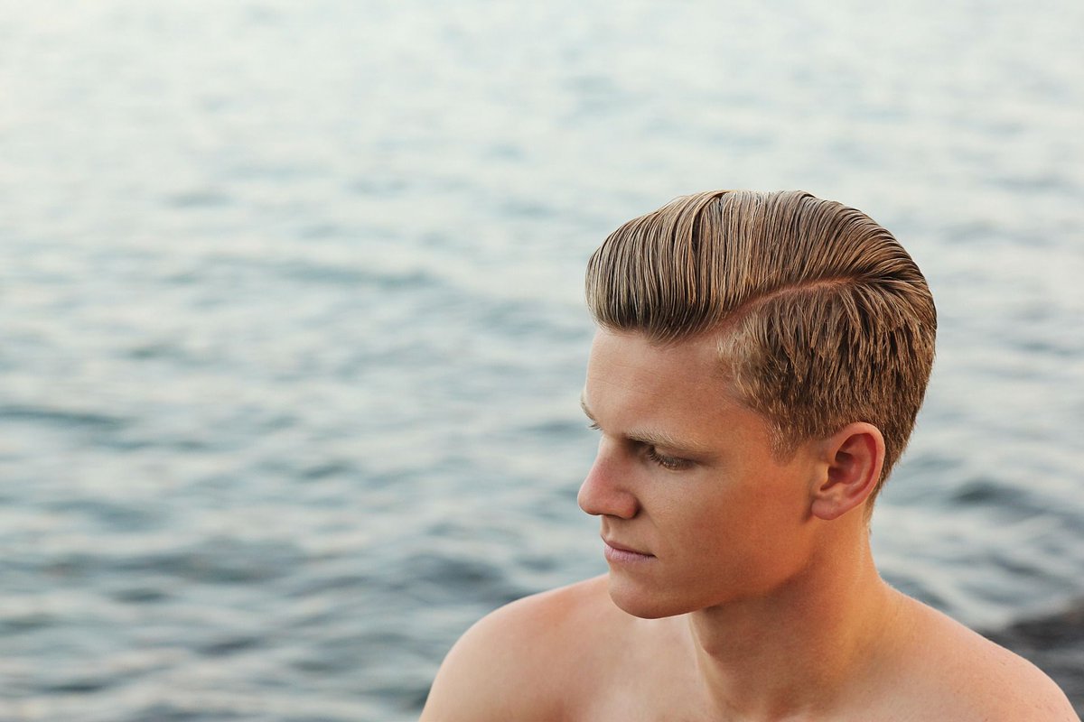 HeroBoyfriend's tweet photo. A fresh cut is often the cheapest way to transform your style. Get the look with these 4x trending short hairstyles https://t.co/oAm32DfBD3 https://t.co/Jrwidx9iNx