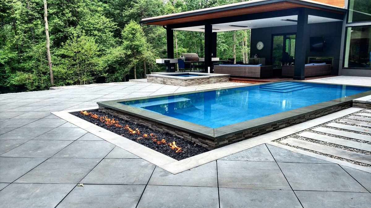 Techo Taphouse tweet media