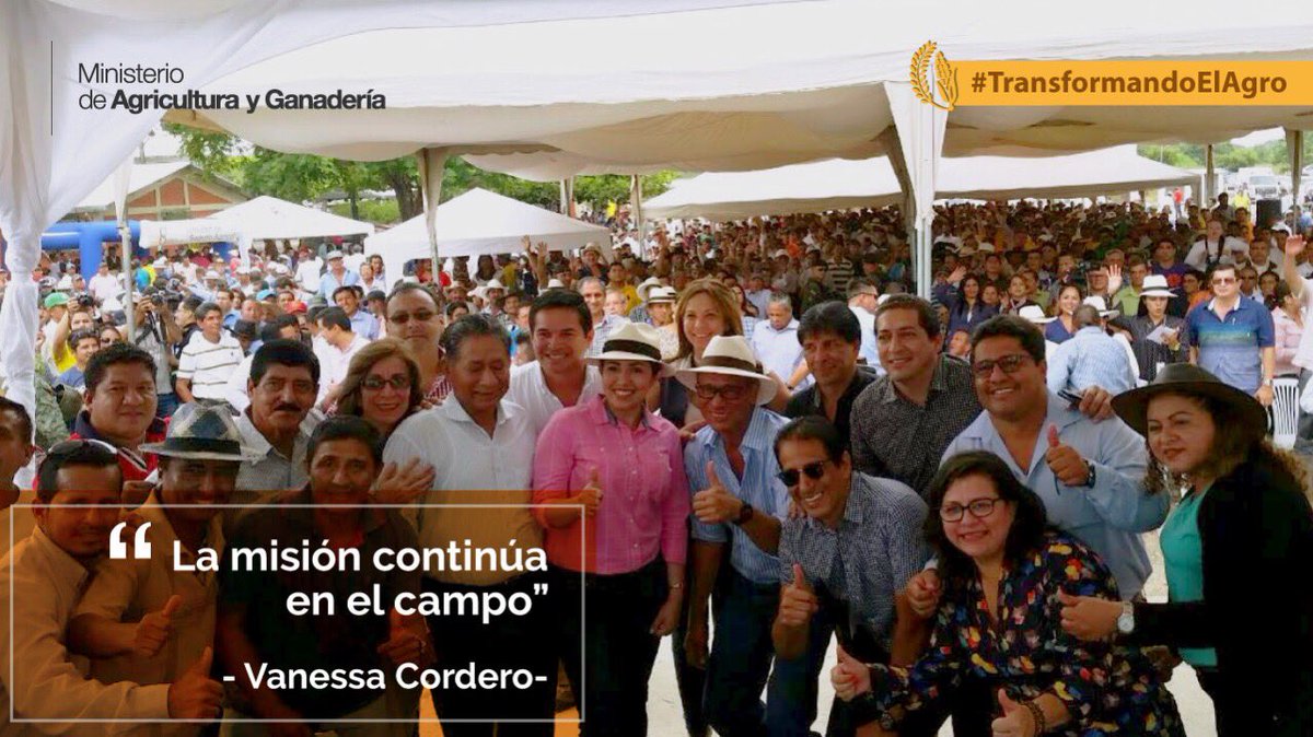 OVCorderoAhiman's tweet photo. Hoy entregamos junto a @JorgeGlas kits e indemnizaciones de Agroseguro. La #GranMingaAgropecuaria está en marcha! #TransformandoElAgro https://t.co/9tldYMjhnf