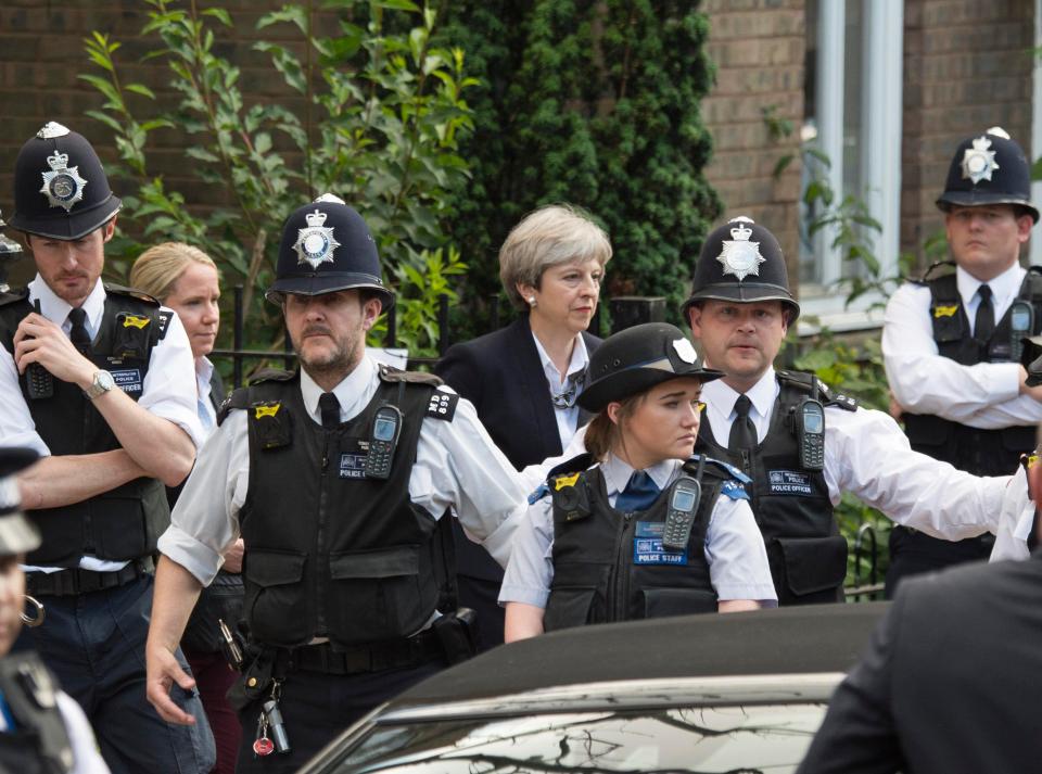 Alberttrigg's tweet photo. #RunawayMay
Hid by the police force she cut
From the #GrenfellTower community
She tries to cut from society https://t.co/RnU8vQMXC8