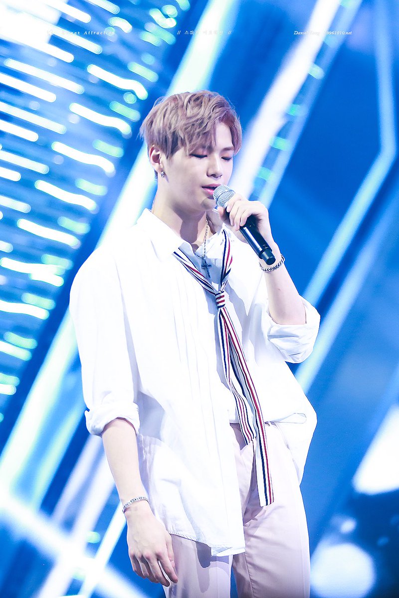 19961210net's tweet photo. 20170616 데뷔평가
다녤왕자님👑
#강다니엘 #WANNAONE https://t.co/KeE0VLbge7
