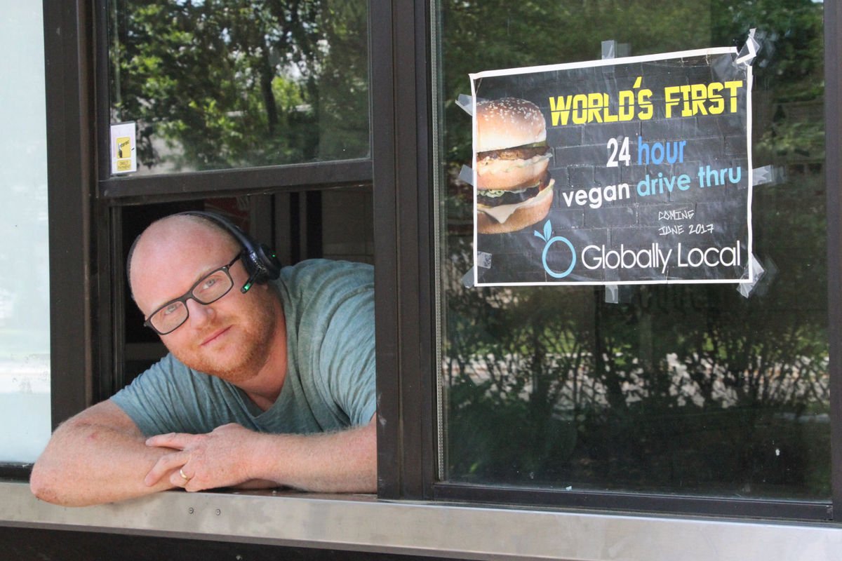 veganglobalnews's tweet photo. World's first 24-hour vegan drive-thru coming to London. https://t.co/QAoKLaOIKJ #Vegan #GoVegan #London https://t.co/gmLFmhOCB7
