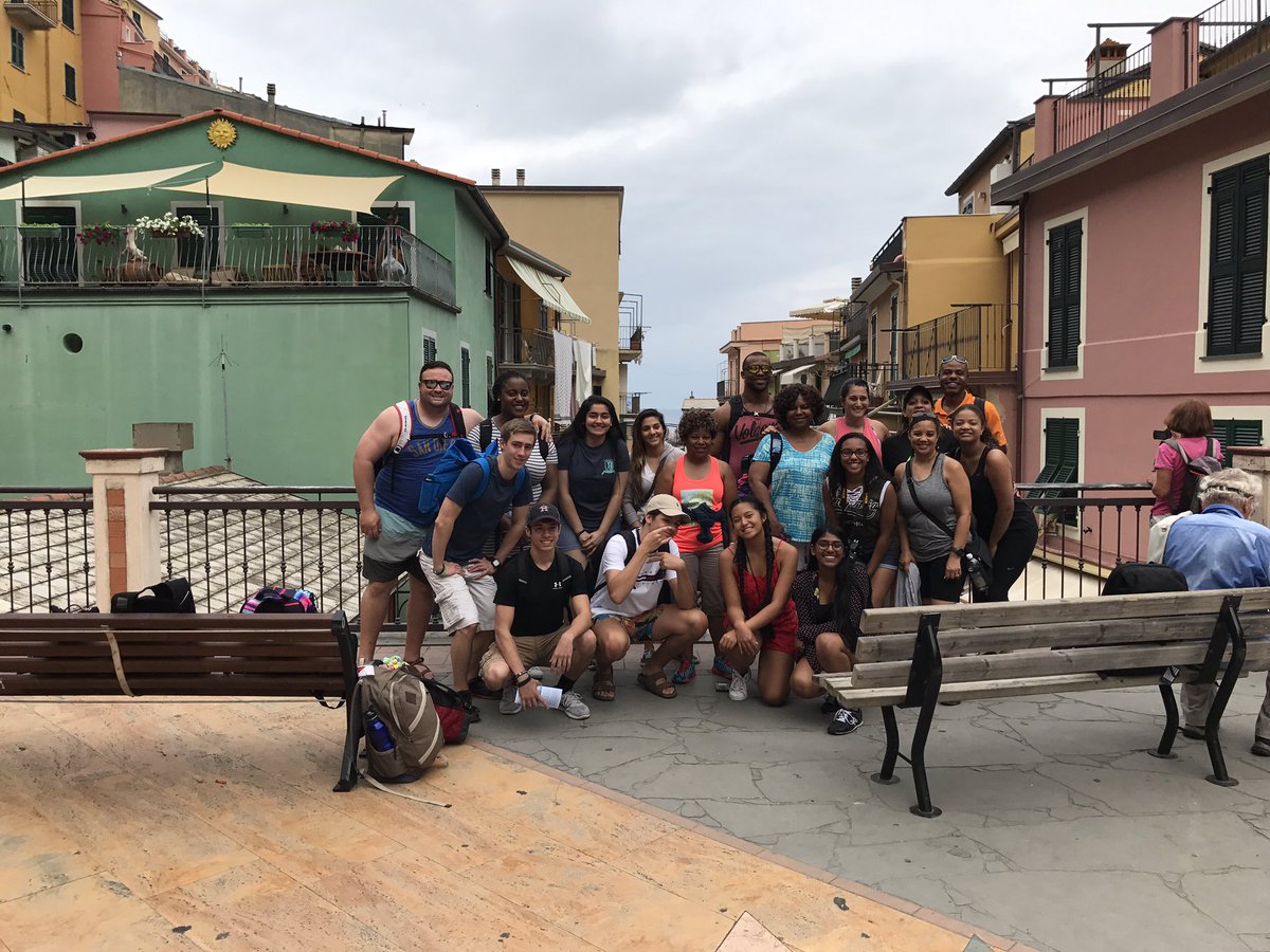 medcoast2017's tweet photo. Amazing time in Cinque Terre! Gorgeous views!! Great hike! https://t.co/TqmkEauziA