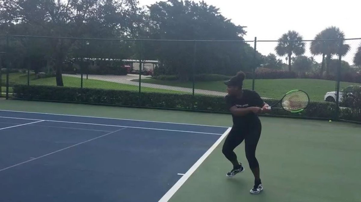Tennis's tweet photo. .@serenawilliams leads the #Fourhand roundup that sees Hewitt land a new gig, and a Challenger match end bizarrely: https://t.co/nVfi2CUiB7 https://t.co/ALqFPMQSjH