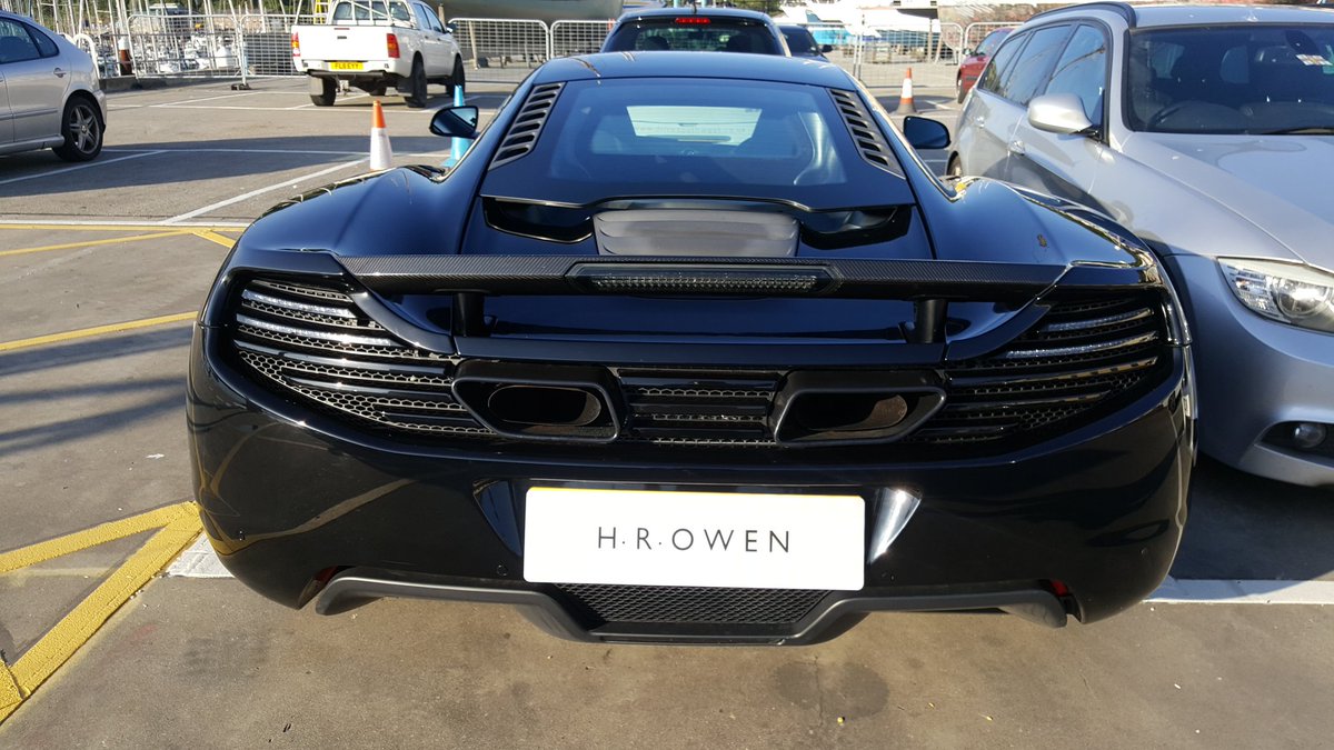 PlatDetailSW's tweet image. McLaren MP4-12C worked on for HR Owen today.