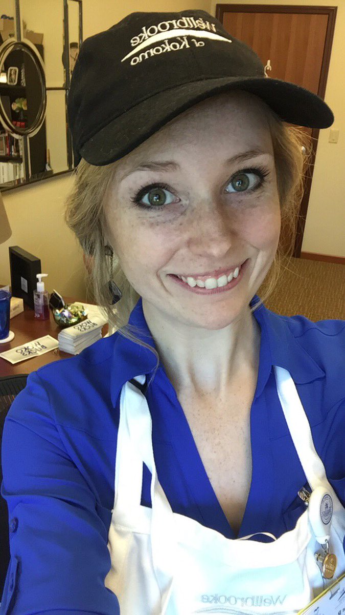 am_dunk's tweet photo. When you really ❤️ your CRCAs you don't just buy them lunch, you make it for them! #HappyCNAWeek #IndependenceFromHunger @THS_Foundation https://t.co/gcYI655JE5