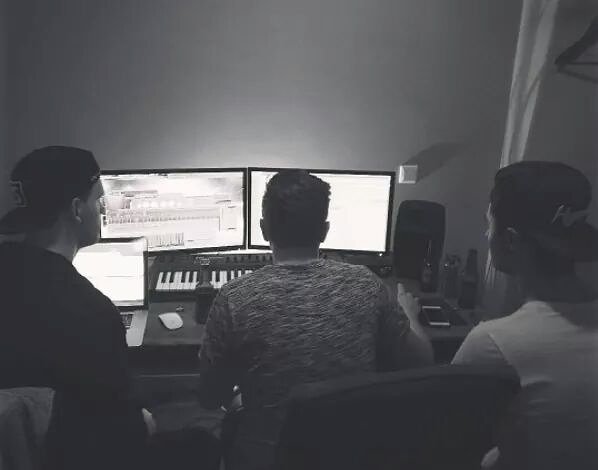 hypnosedjs's tweet photo. Who is excited for Shaman with @Airtunesmusic?  😎 https://t.co/5vP5GhkUA6