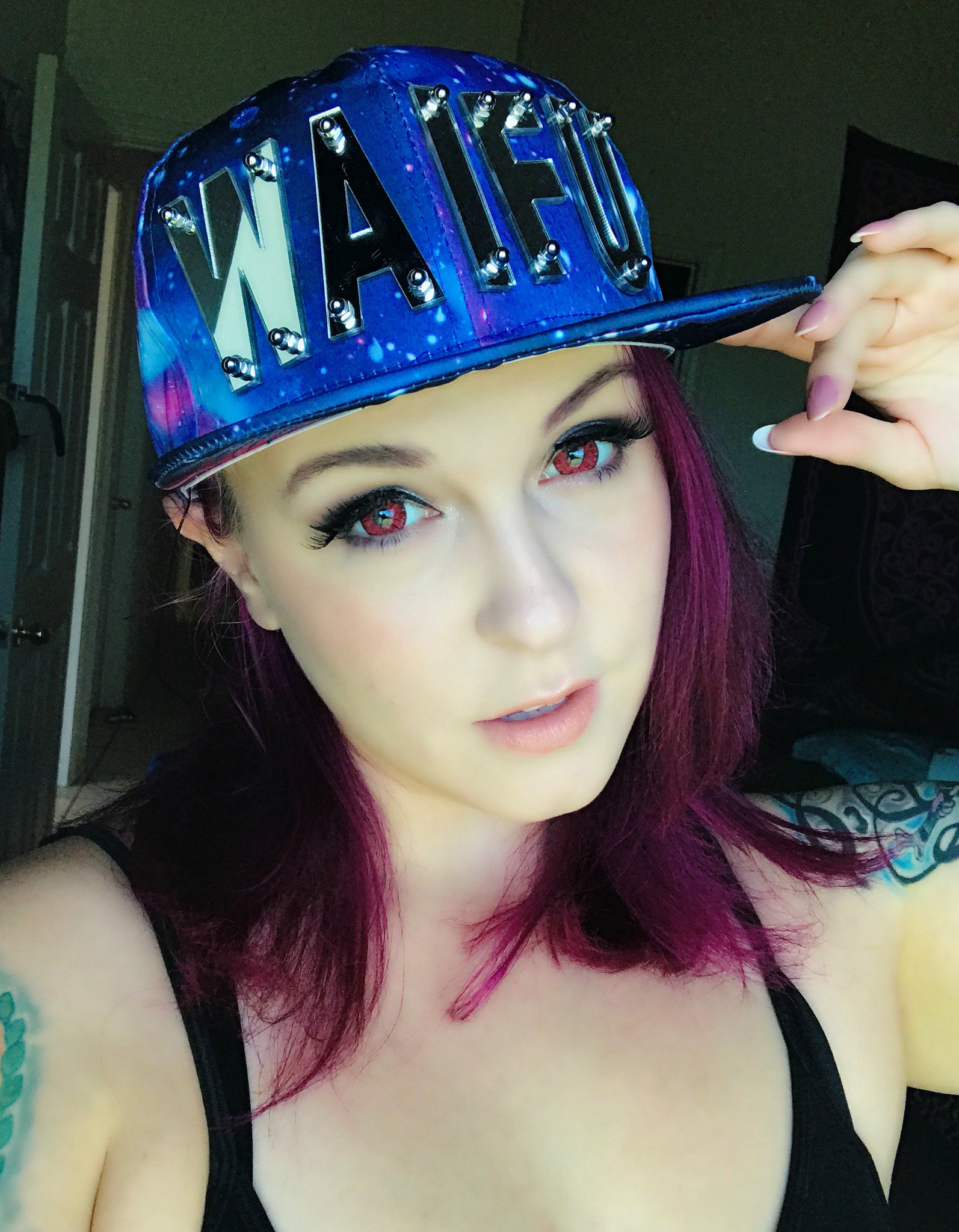 Chel Hell Bunny 🐇 on Twitter "Top tier waifu Haha love this hat I got