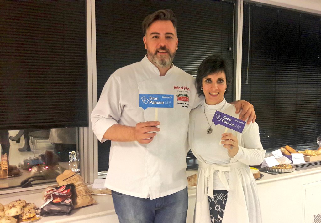 holapancoe's tweet photo. #pancoe10 empezó la degustación @emanueltoranzo #jurado Notable #pancoe https://t.co/WIofLCvbdC