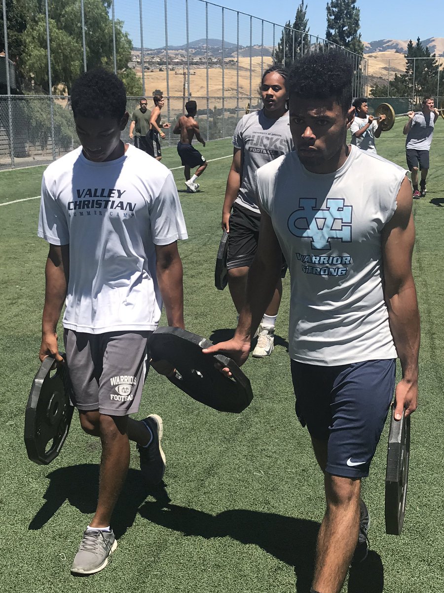 VCHS_FB's tweet image. Team 8 with the first #CompetitionFriday win of summer '17! #WePlayForChrist