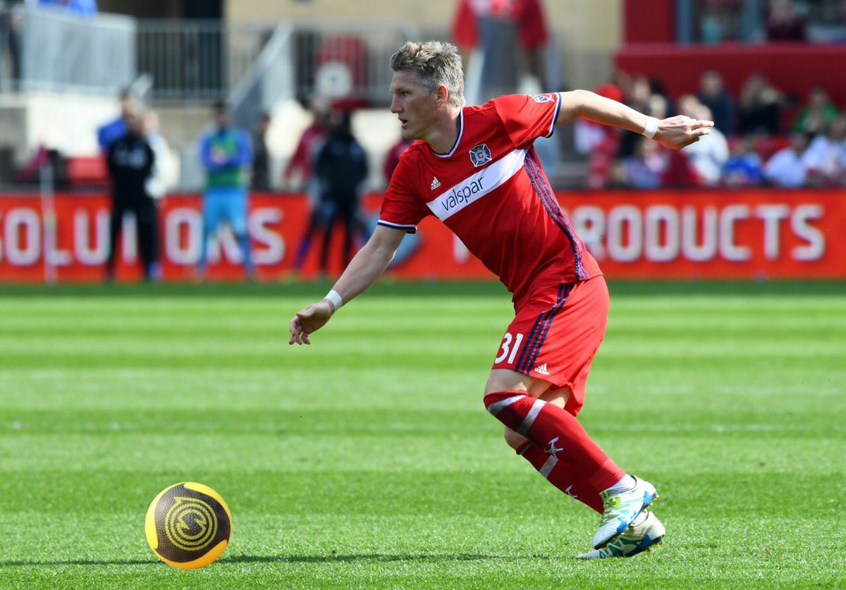 GlakeSpikes's tweet photo. Welcome to Chicago @BSchweinsteiger! Come partake in the biggest event of the summer: our charitable Spikeball tournament on August 5th! https://t.co/VmJByNAvMh