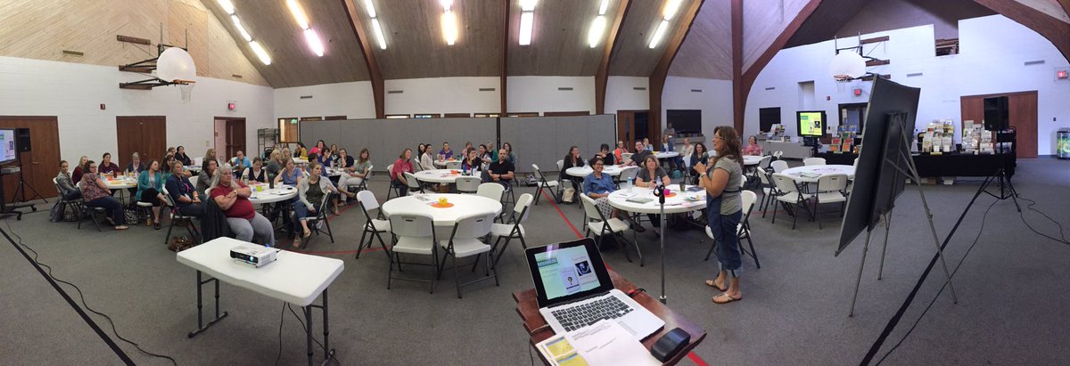 drikenicholson's tweet photo. @ClassicalConv Day 2 of #ccpracticum #learninglogictogether and loving every minute! #CCofAshland, Kentucky https://t.co/katvzXyto8