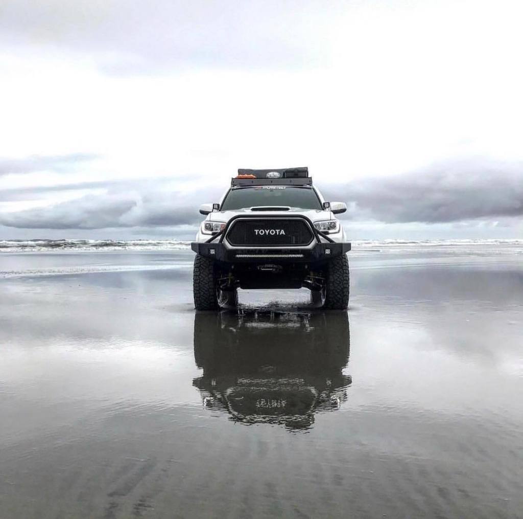 Rollin' on water. (📷: <a href="/8o8/">8o8</a>.ro.yota) #frontiertoyota ift.tt/2sI8YIt