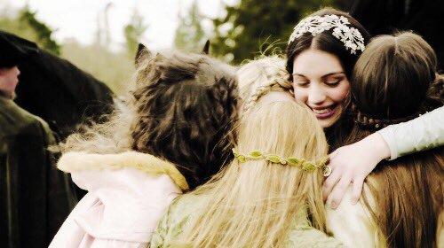 umatalsofia's tweet photo. #THANKYOUREIGN por nos mostrar essa amizade maravilhosa💕 https://t.co/pqnzfetU0u
