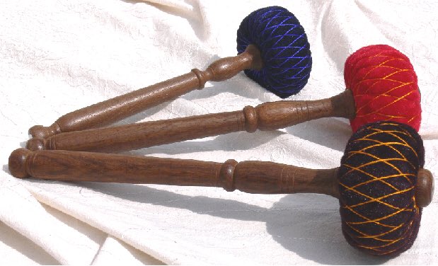 TheHammerMuseum's tweet photo. Hammer of the Week! The gong beater, a heavy mallet with a soft head used to strike the center of a gong. Found in East and Southeast Asia. https://t.co/JdqMURqp1q