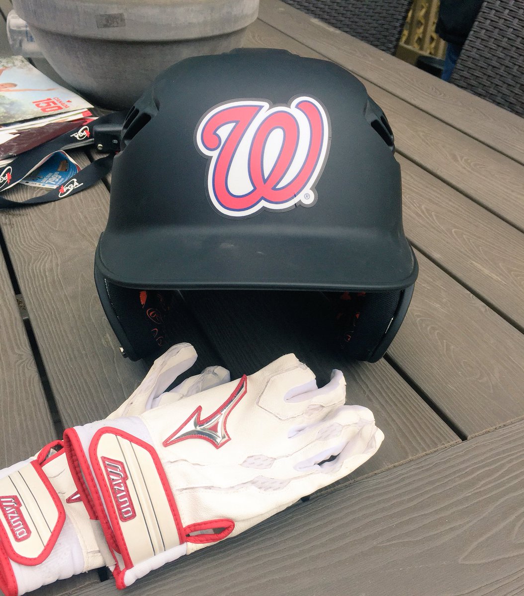 WainwrightExpos's tweet photo. Hot off the press!! Helmet Logos for the boys. #WainwrightExpos #Fastball https://t.co/yQzIuATBOW