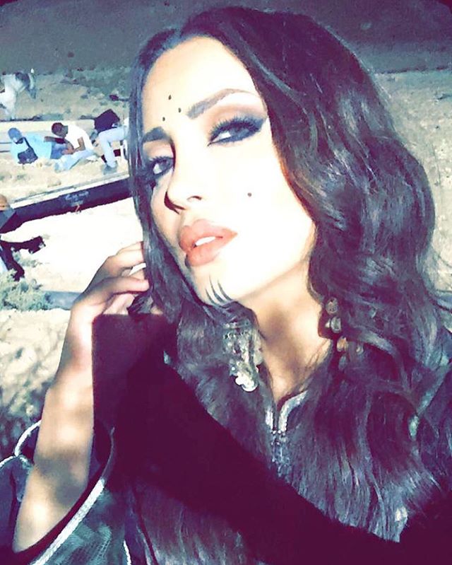 Nesreen_fans's tweet photo. الشيخة نسرينو https://t.co/1byYJUqGBX