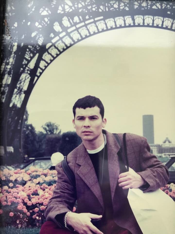 #FBF ... Too young!!
No regrets, we have only today; yesterday's gone and tomorrow is uncertain...

#FlashbackFriday