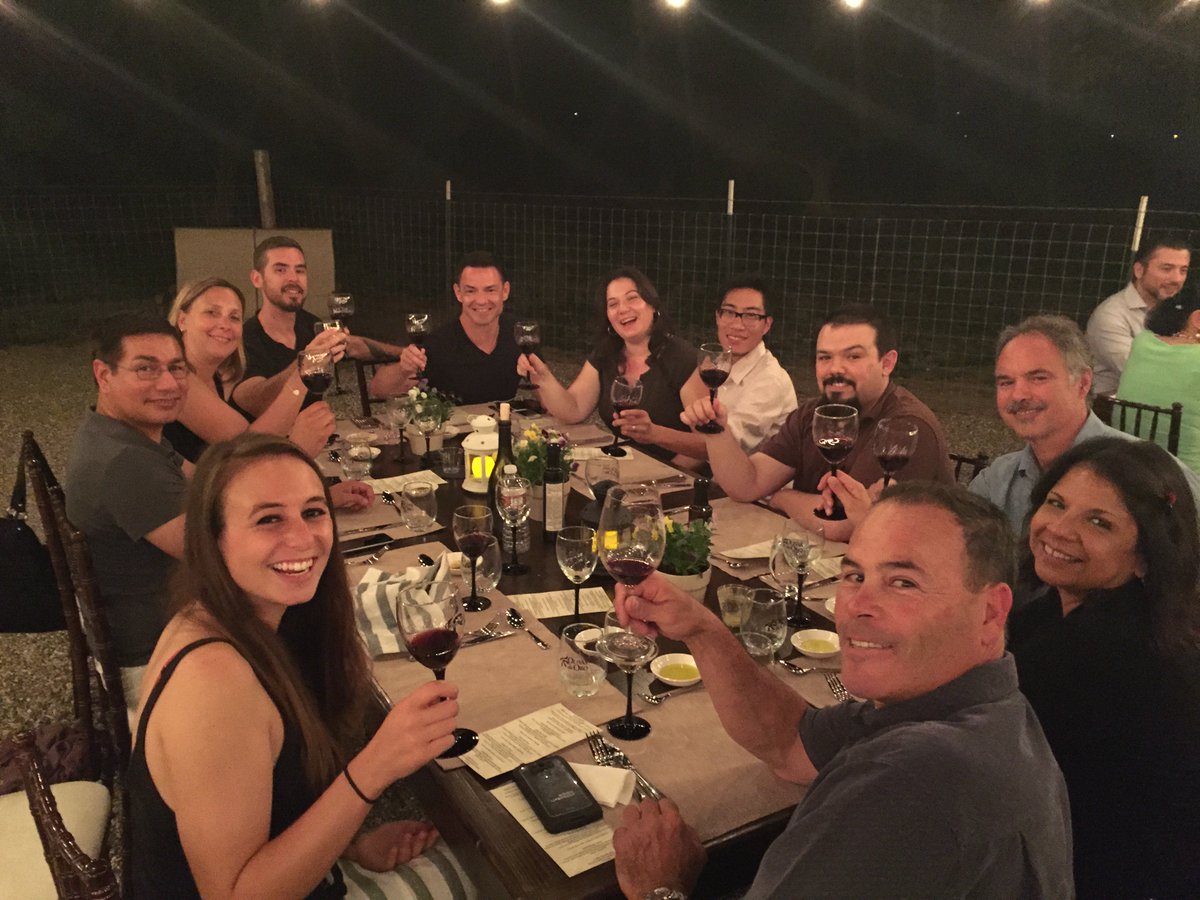OlivasDeOro's tweet photo. Join us for a memorable dinner in the orchard and under the stars on September 9th. #orchardtotable #farmtotable https://t.co/zxEIDVj6Nw