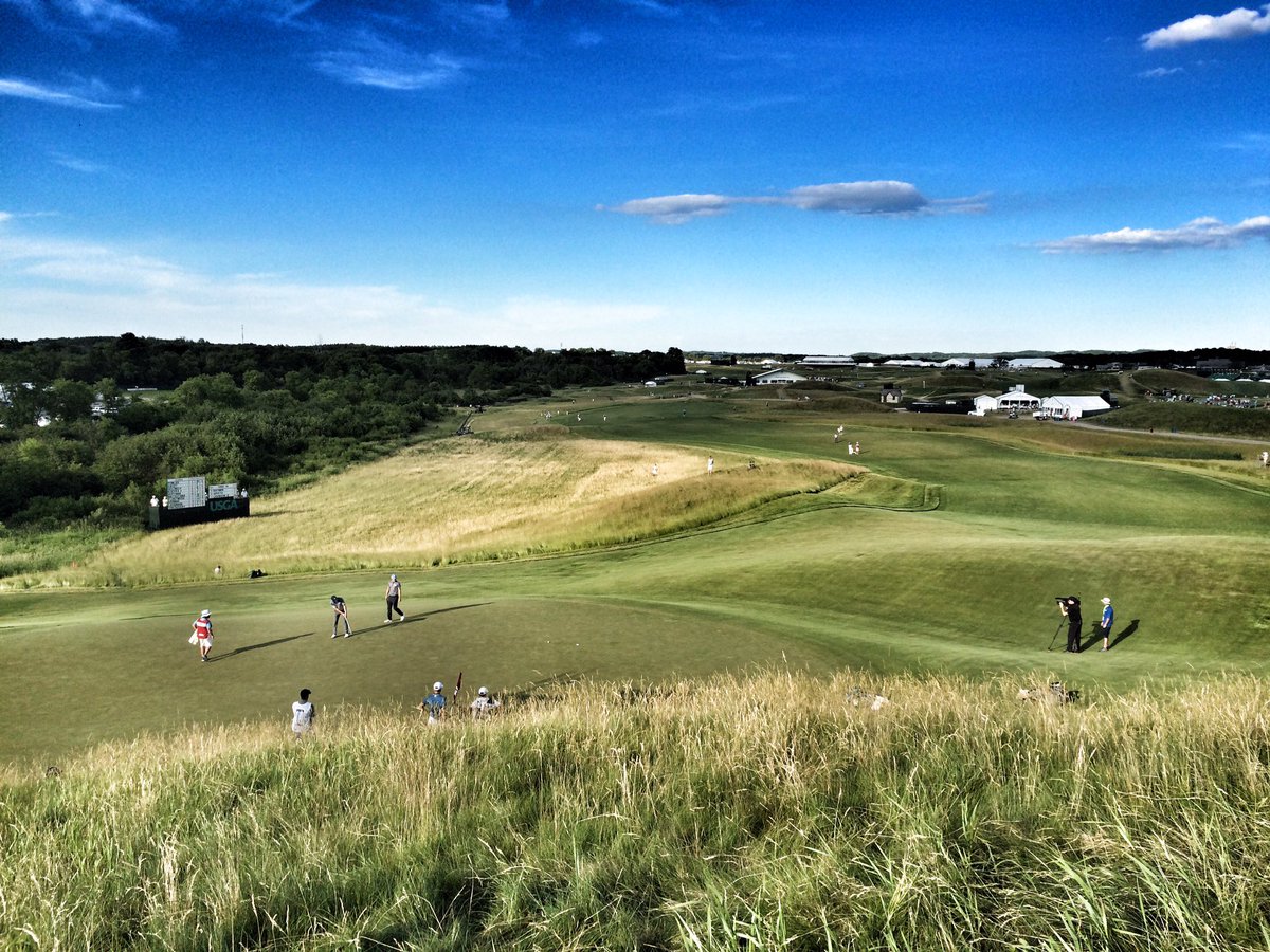 MartinCoulomb's tweet photo. Suivre les traces ce @DJohnsonPGA sur les 9 derniers d'@ErinHillsGolf c'est plutot cool #golf #usopen #reportasuivre #cutOrnot https://t.co/x0t23AcaTL