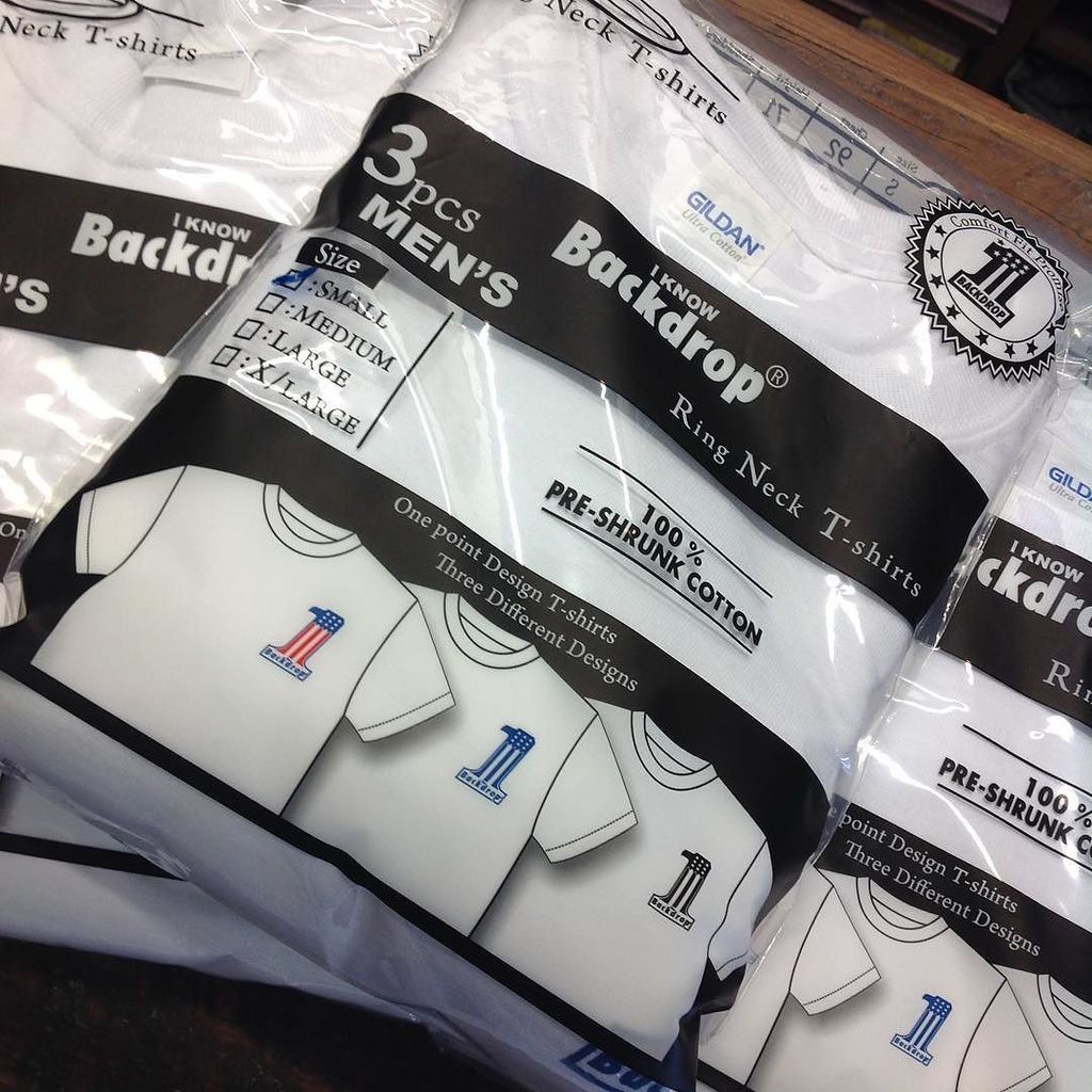 BackdropNews's tweet photo. サイズ切れしていたパックteeも入荷しました!
天気も良いのでお店に遊びにいらしてください!
#backdrop #no1 #eagle #tee #packtee https://t.co/G5sMMl6Sot https://t.co/vW6LkcnIEm