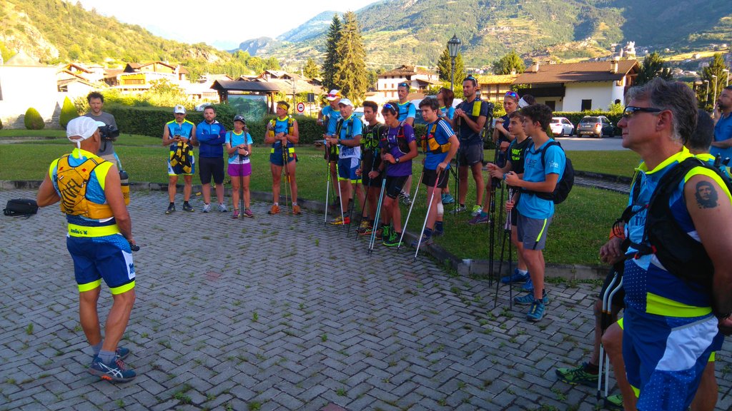 Atleti in partenza <a href="/GrivolaTrail/">Grivola Trail</a> edizione zero! #Aymavilles #vda #valledaosta