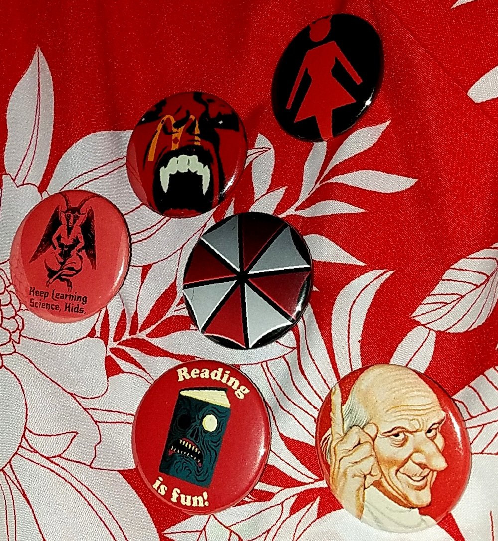 Blazerboy1Tim's tweet photo. Today's #flair #red #umbrellacorporation #devilgirl #necronomicon #penthouse #wickedwanda https://t.co/ortsNq1WXY