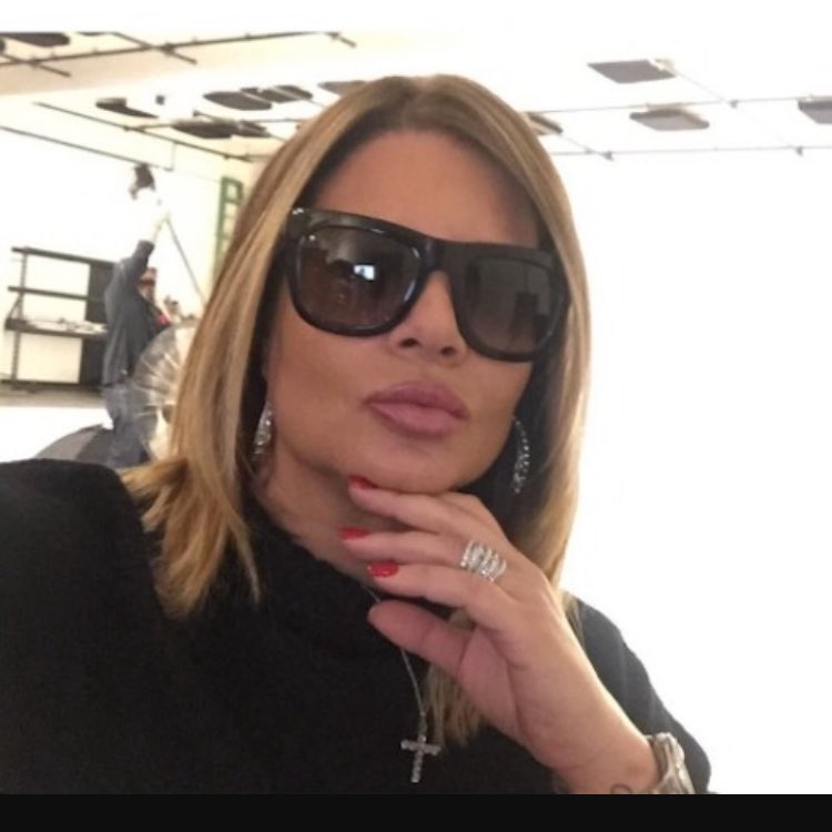 MobWives_Page's tweet image. Lookin fire 😍💋 @KarenGravanoVH1