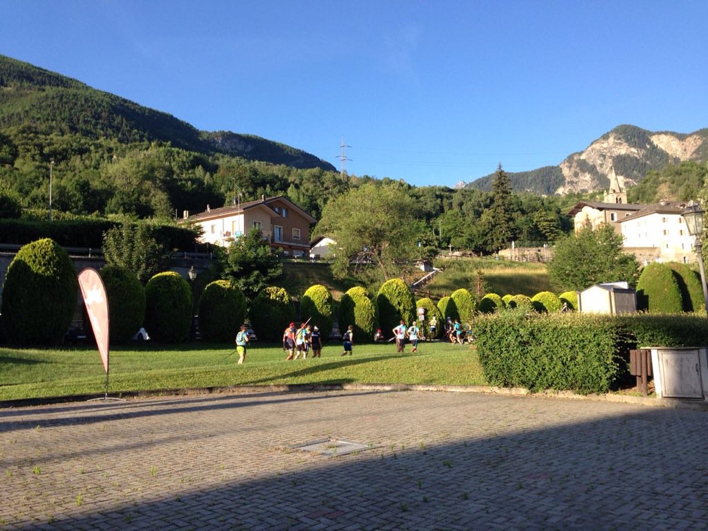 GrivolaTrail's tweet photo. Rapido briefing e partenza #grivolatrail @MELLOSBUTTERFLY @GrivelWorld https://t.co/o4L07NlCb0